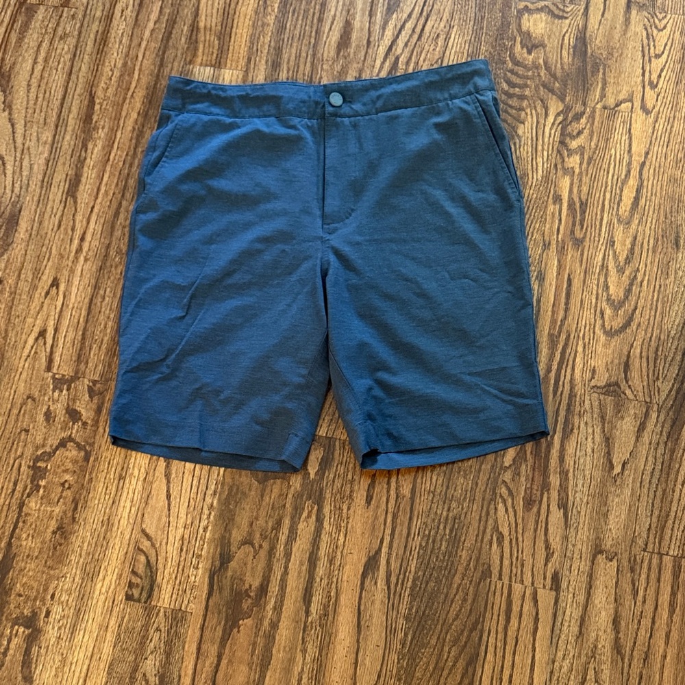 Faherty Men's Blue Flat Front Shorts